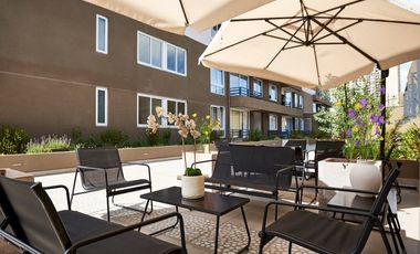 En venta departamento semi nuevo 3 dormitorios 2 baños Metro Chacabuco Comuna Independencia