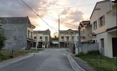 𝐀𝐅𝐅𝐎𝐑𝐃𝐀𝐁𝐋𝐄 𝐏𝐑𝐎𝐏𝐄𝐑𝐓𝐘 𝐅𝐎𝐑 𝐒𝐀𝐋𝐄 𝐢𝐧  FLORENZA SUBD., BRGY. ROSARIO, RODRIGUEZ, RIZAL