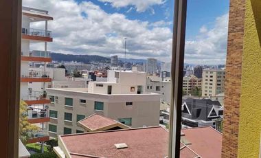 Arriendo departamento 4 dormitorios cada uno con baño, Quito Tenis