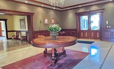 Arriendo departamento 4 dormitorios cada uno con baño, Quito Tenis