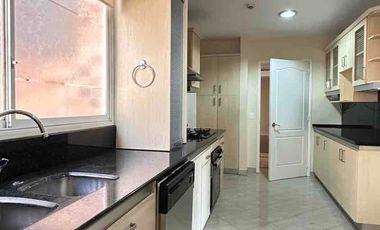 Arriendo departamento 4 dormitorios cada uno con baño, Quito Tenis