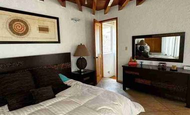 Club de Golf Vallescondido Residencia en Venta con Alberca