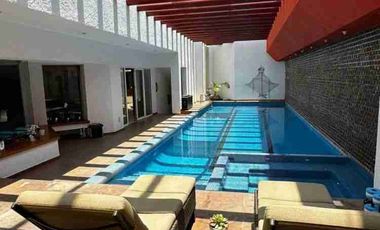 Club de Golf Vallescondido Residencia en Venta con Alberca