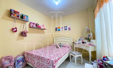 CASA EN VENTA LOS ROSALES SANTO DOMINGO