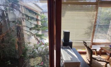 AMPLIA CASA EN ARRIENDO LAS CONDES