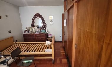 AMPLIA CASA EN ARRIENDO LAS CONDES