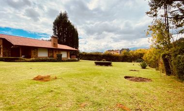 🏠En Venta Casa Rústica de 3 Dormitorios en Sinincay, rodeada de naturaleza🌳