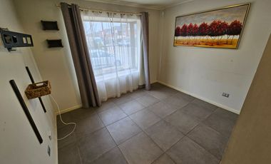 CASA EN EL AVELLANO IV