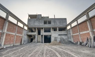 VENDO LOCAL INDUSTRIAL DE 4160 M2 EN COMAS, DISEÑADO EXCLUSIVAMENTE PARA EMPRESAS INDUSTRIALES