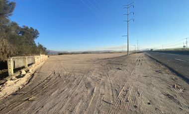 Terreno en venta en Tala, Jalisco a pie de carretera