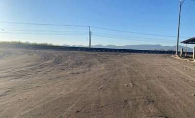 Terreno en venta en Tala, Jalisco a pie de carretera