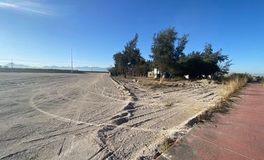 Terreno en venta en Tala, Jalisco a pie de carretera