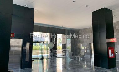 Venta de Oficina en Obra Gris en Hacienda de Las Palmas / Huixquilucan 25-3494