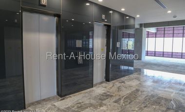 Venta de Oficina en Obra Gris en Hacienda de Las Palmas / Huixquilucan 25-3494