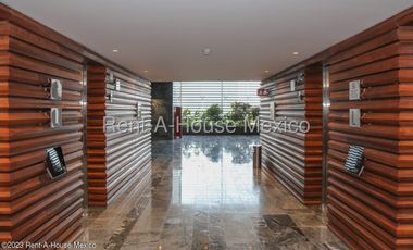Venta de Oficina en Obra Gris en Hacienda de Las Palmas / Huixquilucan 25-3494