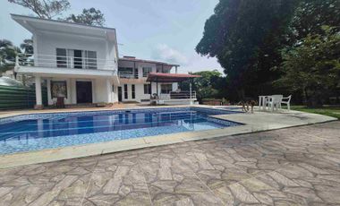 CENTA DE CASA CAMPESTRE PUEBLITO CAFETERO PEREIRA COMOMBIA