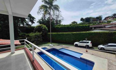 CENTA DE CASA CAMPESTRE PUEBLITO CAFETERO PEREIRA COMOMBIA