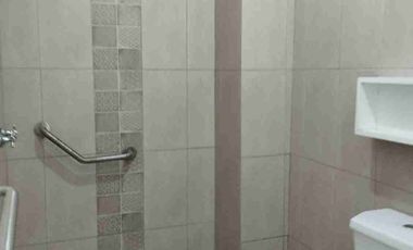 Los Ceibos, alquiler Departamiento planta baja, 3 habitaciones y garaje