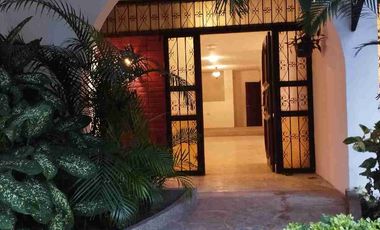 Los Ceibos, alquiler Departamiento planta baja, 3 habitaciones y garaje