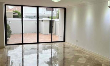 Alquiler Casa Urb. Rio Grande    Km1  Via Samborondon