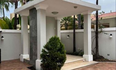 Alquiler Casa Urb. Rio Grande    Km1  Via Samborondon