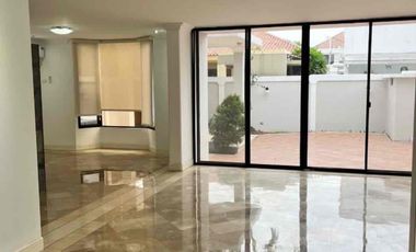 Alquiler Casa Urb. Rio Grande    Km1  Via Samborondon