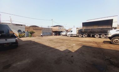 VENDO LOCAL INDUSTRIAL DE 2005 M2 EN SANTA ANITA, IDEAL PARA ALMACENES Y DEPOSITOS DE TRANSPORTE DE CARGA PESADA