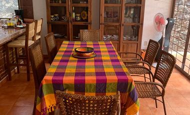 Amplia casa en Las Brisas de Cuernavaca