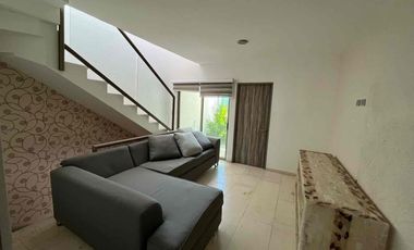 HERMOSA CASA EN RENTA AMUEBLADA