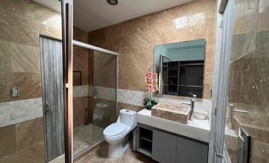 HERMOSA CASA EN RENTA AMUEBLADA