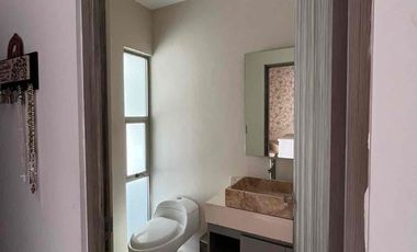 HERMOSA CASA EN RENTA AMUEBLADA