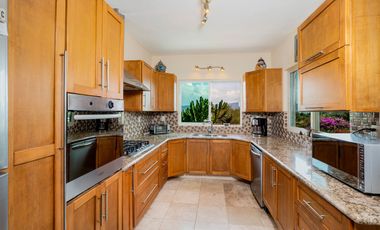 Linda casa en Lago encantado, vista al lago, conocela!