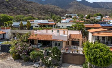 Linda casa en Lago encantado, vista al lago, conocela!