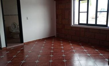 CASA EN RENTA EN METEPEC