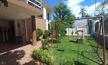 Vendo 2 Casas que funcionan como  Hostal  en la Ciudad Tena