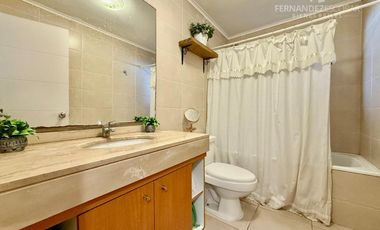 SAN ESTEBAN - VENDE CASA 3D 2B 2E - COND. LOS SOLARES