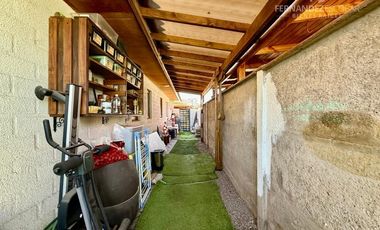 SAN ESTEBAN - VENDE CASA 3D 2B 2E - COND. LOS SOLARES