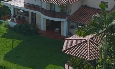 Venta de Casa Campestre en Cerritos Pereira
