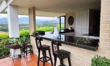 Venta de Casa Campestre en Cerritos Pereira