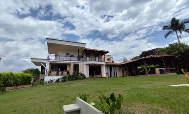 Venta de Casa Campestre en Cerritos Pereira
