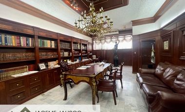 Casa en Venta Zapopan Fraccionamiento Rinconada del Sol - JUNTO A PLAZA DEL SOL