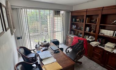 Casa en Venta Zapopan Fraccionamiento Rinconada del Sol - JUNTO A PLAZA DEL SOL