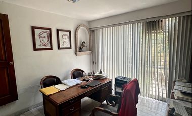 Casa en Venta Zapopan Fraccionamiento Rinconada del Sol - JUNTO A PLAZA DEL SOL