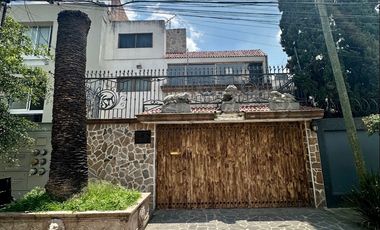 Casa en Venta Zapopan Fraccionamiento Rinconada del Sol - JUNTO A PLAZA DEL SOL
