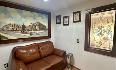 Casa en Venta Zapopan Fraccionamiento Rinconada del Sol - JUNTO A PLAZA DEL SOL