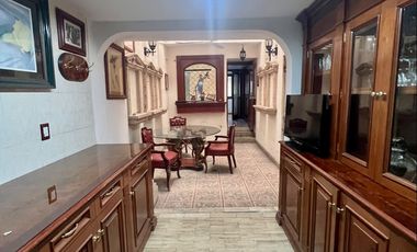 Casa en Venta Zapopan Fraccionamiento Rinconada del Sol - JUNTO A PLAZA DEL SOL
