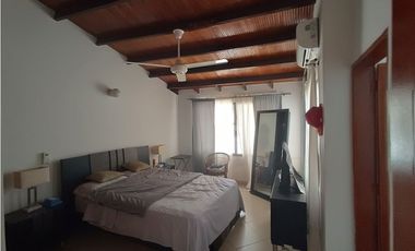 VENTA CASA AMOBLADA CONJUNTO CERRADO CERCA AL MAR RODADERO SUR - E.C.