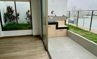 Dúplex en Surco | Amplia Terraza y Zona Segura