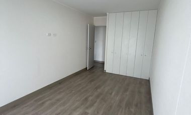 Dúplex en Surco | Amplia Terraza y Zona Segura
