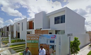 REMATE DE CASA MUY AMPLIA EN MERIDA YUCATAN.